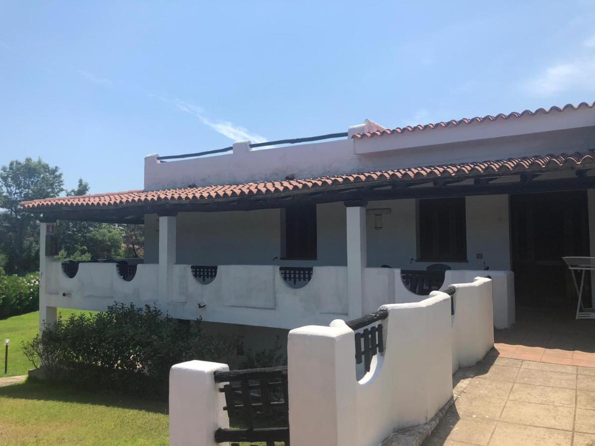 Aparthotel White