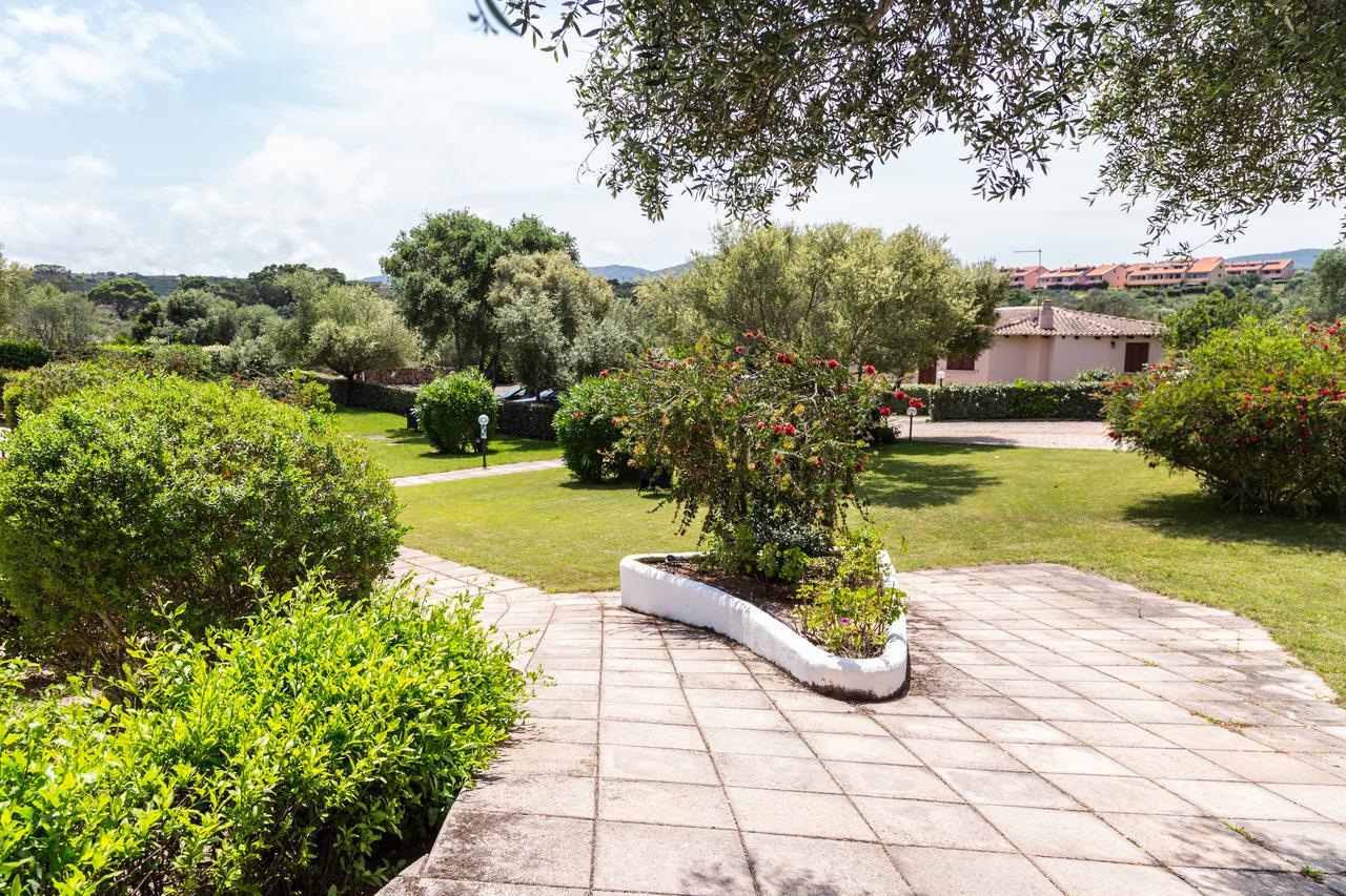 White 3* Murta Maria